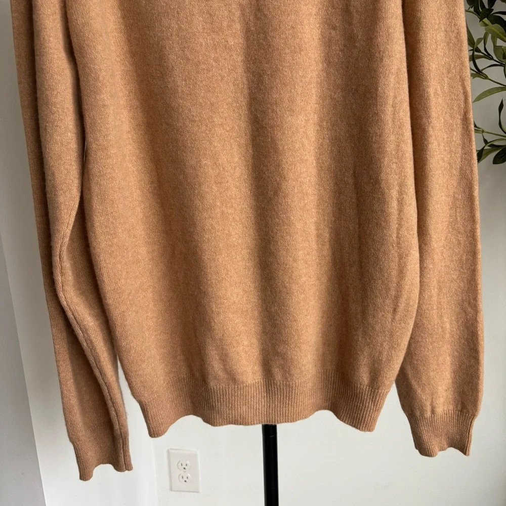 • [Club Room] 100% Cashmere Sweater • - Picture 3 of 7